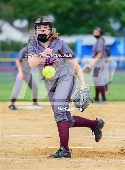 Thumbnail 3 in Garden City vs Calhoun (Sect VIII Class A Round 2) photogallery.