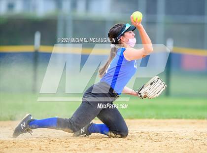 Thumbnail 2 in Garden City vs Calhoun (Sect VIII Class A Round 2) photogallery.