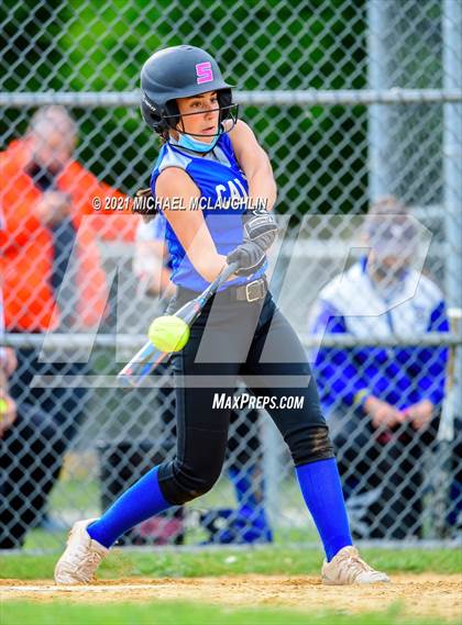 Thumbnail 2 in Garden City vs Calhoun (Sect VIII Class A Round 2) photogallery.