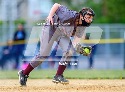 Thumbnail 2 in Garden City vs Calhoun (Sect VIII Class A Round 2) photogallery.