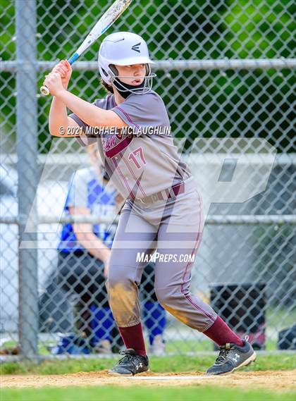 Thumbnail 1 in Garden City vs Calhoun (Sect VIII Class A Round 2) photogallery.