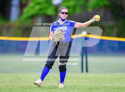 Thumbnail 2 in Garden City vs Calhoun (Sect VIII Class A Round 2) photogallery.