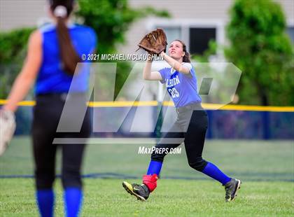 Thumbnail 2 in Garden City vs Calhoun (Sect VIII Class A Round 2) photogallery.