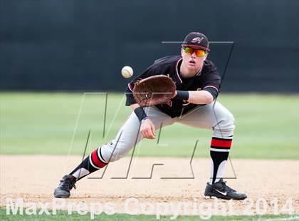 Thumbnail 3 in Hart vs Saugus photogallery.