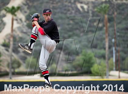 Thumbnail 3 in Hart vs Saugus photogallery.