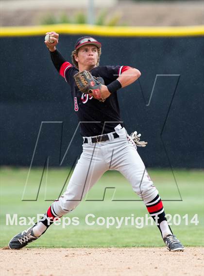 Thumbnail 2 in Hart vs Saugus photogallery.
