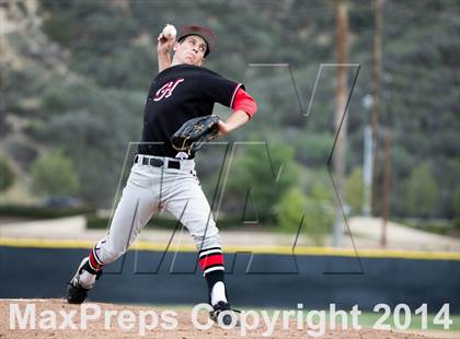 Thumbnail 1 in Hart vs Saugus photogallery.