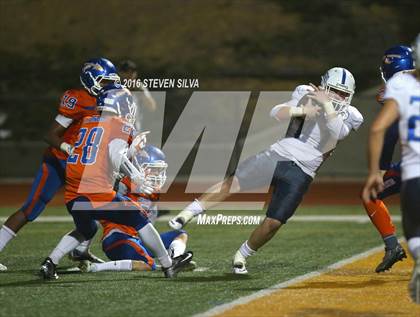 Thumbnail 1 in San Diego @ Clairemont photogallery.