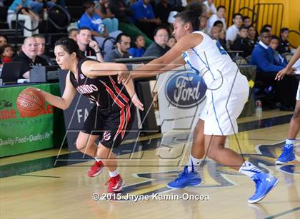 Thumbnail 3 in Rio Hondo Prep vs. Price (CIF D6 Final) photogallery.
