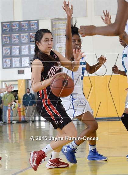 Thumbnail 1 in Rio Hondo Prep vs. Price (CIF D6 Final) photogallery.