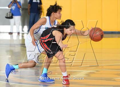 Thumbnail 2 in Rio Hondo Prep vs. Price (CIF D6 Final) photogallery.