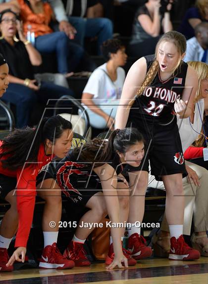 Thumbnail 3 in Rio Hondo Prep vs. Price (CIF D6 Final) photogallery.