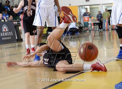 Thumbnail 2 in Rio Hondo Prep vs. Price (CIF D6 Final) photogallery.