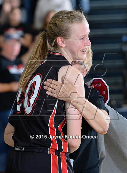 Thumbnail 1 in Rio Hondo Prep vs. Price (CIF D6 Final) photogallery.