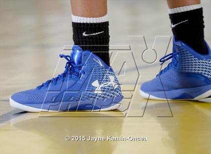 Thumbnail 1 in Rio Hondo Prep vs. Price (CIF D6 Final) photogallery.