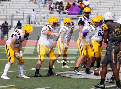 Thumbnail 1 in DeSoto Central @ Starkville (Spring Game) photogallery.