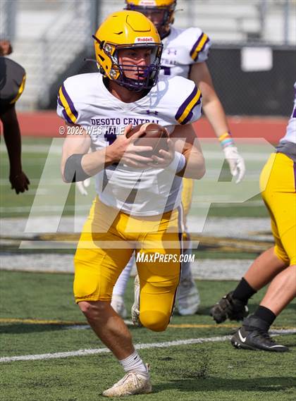 Thumbnail 3 in DeSoto Central @ Starkville (Spring Game) photogallery.
