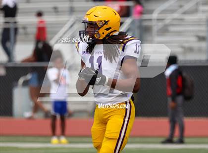 Thumbnail 2 in DeSoto Central @ Starkville (Spring Game) photogallery.