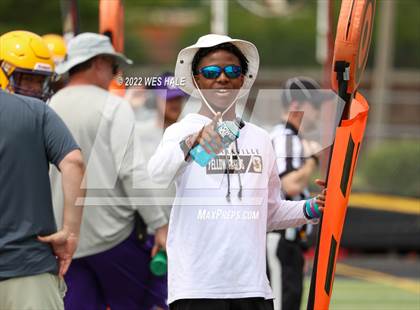 Thumbnail 1 in DeSoto Central @ Starkville (Spring Game) photogallery.