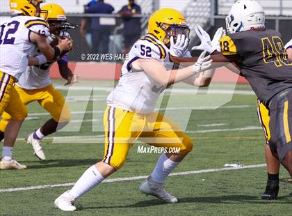 Thumbnail 3 in DeSoto Central @ Starkville (Spring Game) photogallery.
