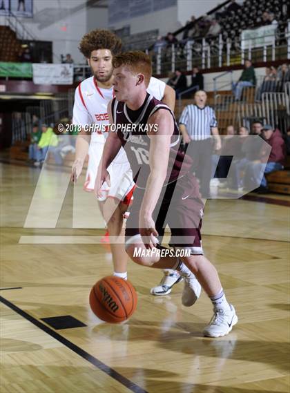 Thumbnail 3 in Meridian vs. Sesser-Valier (Benton Invitational Tournament) photogallery.