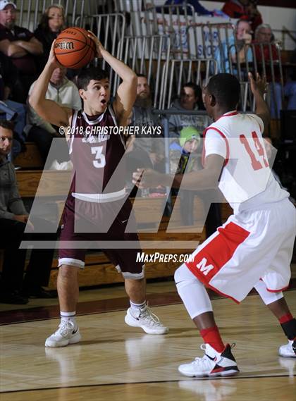 Thumbnail 2 in Meridian vs. Sesser-Valier (Benton Invitational Tournament) photogallery.
