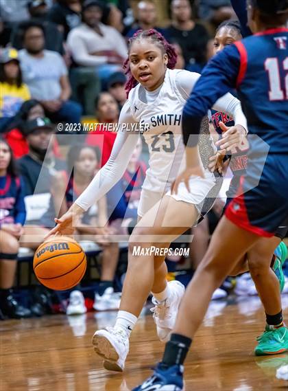 Thumbnail 3 in Terry Sanford vs E.E. Smith (All American Conference Tournament Final) photogallery.