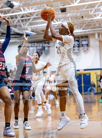 Thumbnail 3 in Terry Sanford vs E.E. Smith (All American Conference Tournament Final) photogallery.
