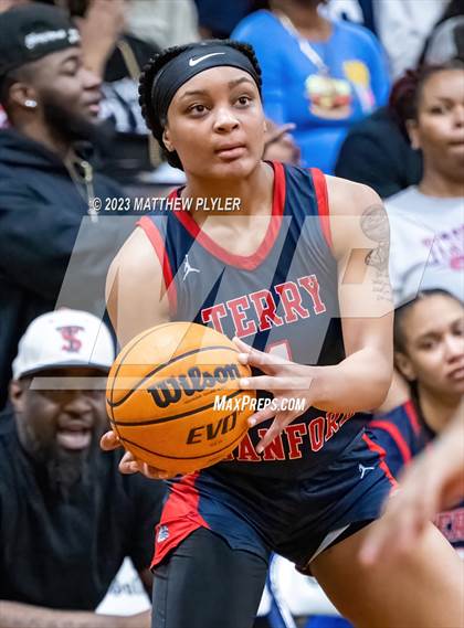 Thumbnail 1 in Terry Sanford vs E.E. Smith (All American Conference Tournament Final) photogallery.