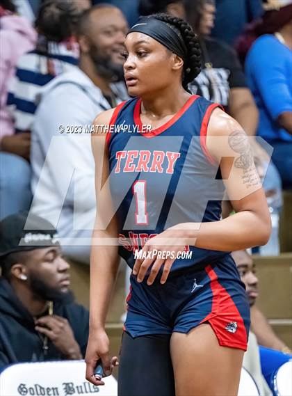 Thumbnail 1 in Terry Sanford vs E.E. Smith (All American Conference Tournament Final) photogallery.