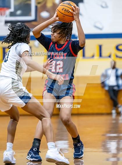 Thumbnail 1 in Terry Sanford vs E.E. Smith (All American Conference Tournament Final) photogallery.