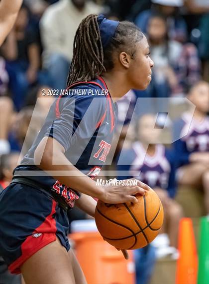 Thumbnail 3 in Terry Sanford vs E.E. Smith (All American Conference Tournament Final) photogallery.