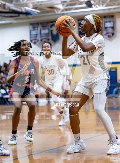 Thumbnail 2 in Terry Sanford vs E.E. Smith (All American Conference Tournament Final) photogallery.