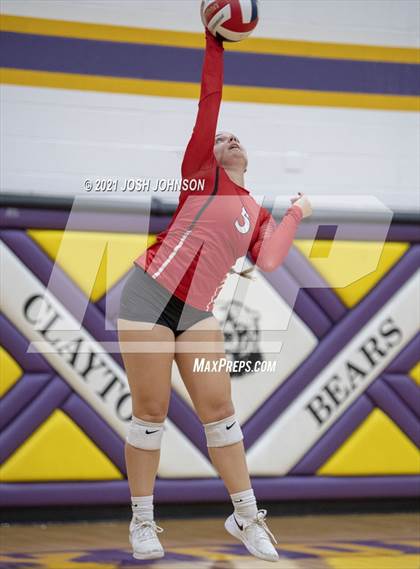 Thumbnail 2 in Luck @ Clayton (WIAA D4 Regional Playoff) photogallery.