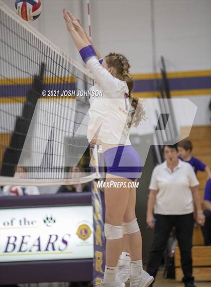 Thumbnail 1 in Luck @ Clayton (WIAA D4 Regional Playoff) photogallery.