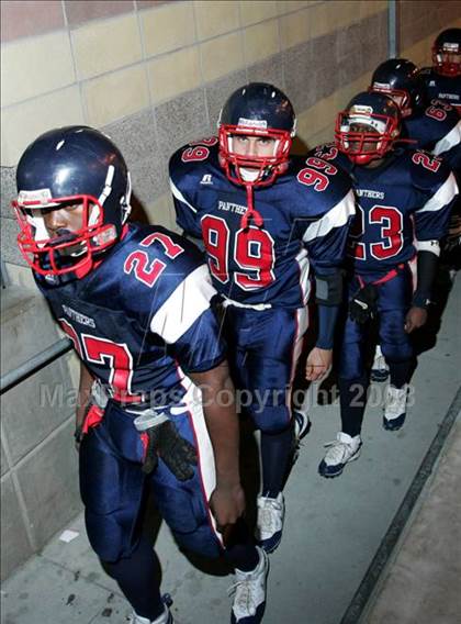 Thumbnail 3 in Annenberg vs. View Park Prep ( LACS 8-Man Final ) photogallery.