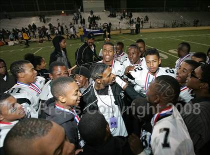 Thumbnail 3 in Annenberg vs. View Park Prep ( LACS 8-Man Final ) photogallery.