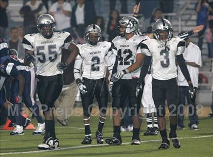 Thumbnail 3 in Annenberg vs. View Park Prep ( LACS 8-Man Final ) photogallery.