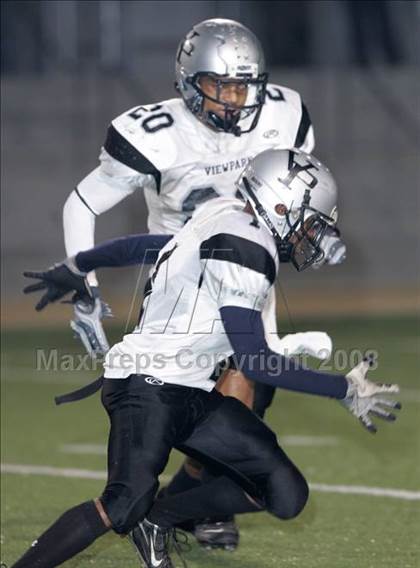Thumbnail 3 in Annenberg vs. View Park Prep ( LACS 8-Man Final ) photogallery.