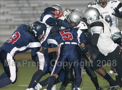 Thumbnail 1 in Annenberg vs. View Park Prep ( LACS 8-Man Final ) photogallery.