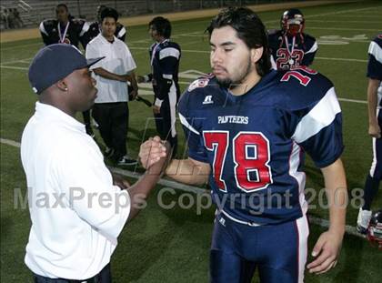 Thumbnail 2 in Annenberg vs. View Park Prep ( LACS 8-Man Final ) photogallery.