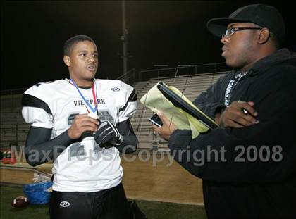 Thumbnail 1 in Annenberg vs. View Park Prep ( LACS 8-Man Final ) photogallery.