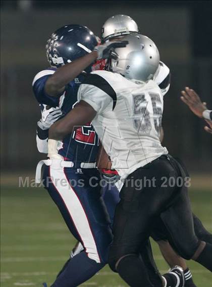Thumbnail 2 in Annenberg vs. View Park Prep ( LACS 8-Man Final ) photogallery.