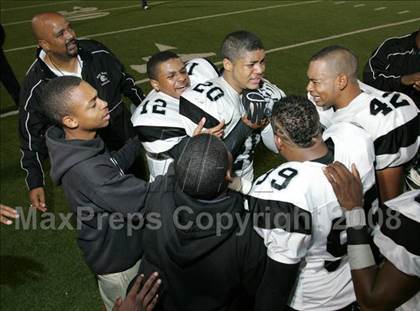 Thumbnail 1 in Annenberg vs. View Park Prep ( LACS 8-Man Final ) photogallery.