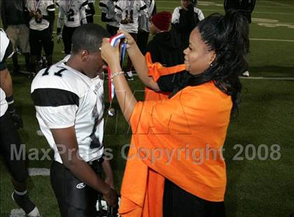Thumbnail 2 in Annenberg vs. View Park Prep ( LACS 8-Man Final ) photogallery.