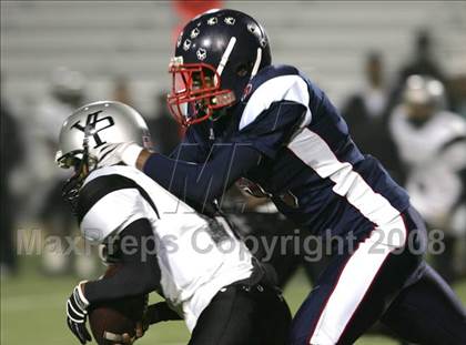 Thumbnail 3 in Annenberg vs. View Park Prep ( LACS 8-Man Final ) photogallery.
