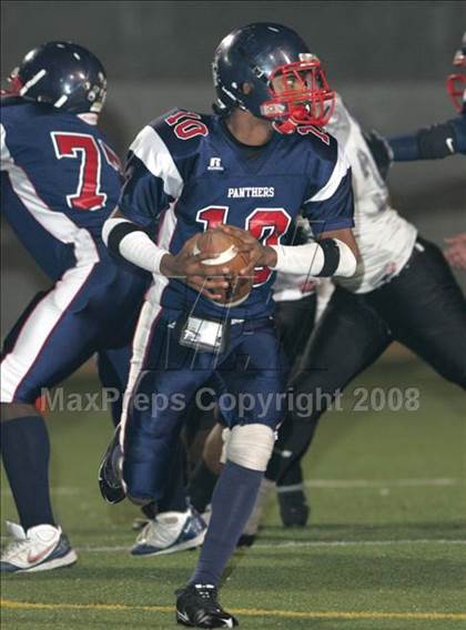 Thumbnail 2 in Annenberg vs. View Park Prep ( LACS 8-Man Final ) photogallery.