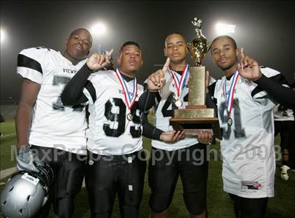 Thumbnail 2 in Annenberg vs. View Park Prep ( LACS 8-Man Final ) photogallery.