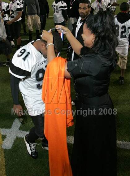Thumbnail 1 in Annenberg vs. View Park Prep ( LACS 8-Man Final ) photogallery.