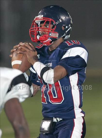 Thumbnail 2 in Annenberg vs. View Park Prep ( LACS 8-Man Final ) photogallery.
